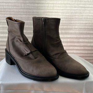 Coclico brown boots size 37 - equivalent size 6.5